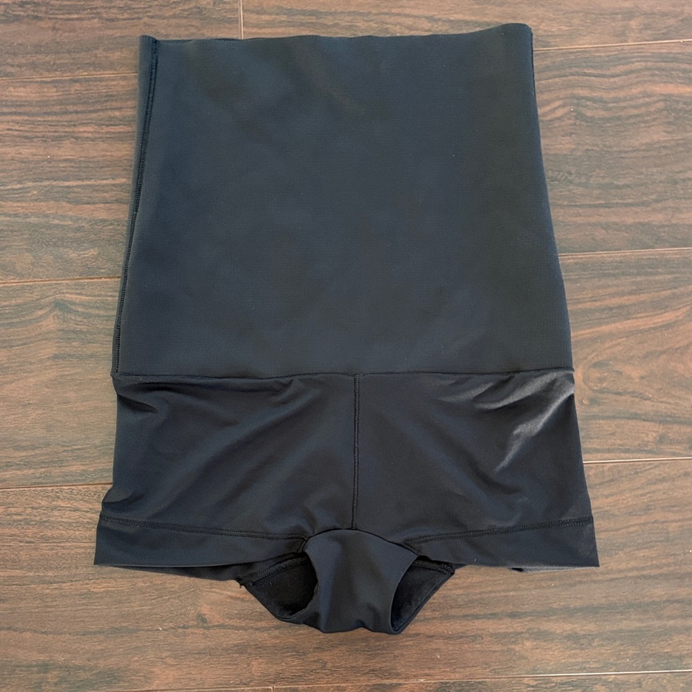 Maidenform Black High-Waisted Shapewear